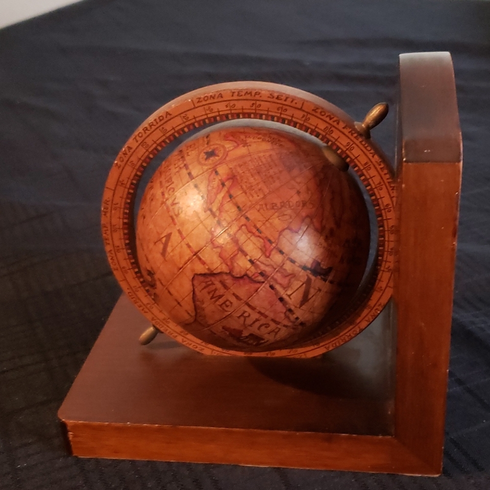 Vintage World Spinning Globe Wood Bookend.